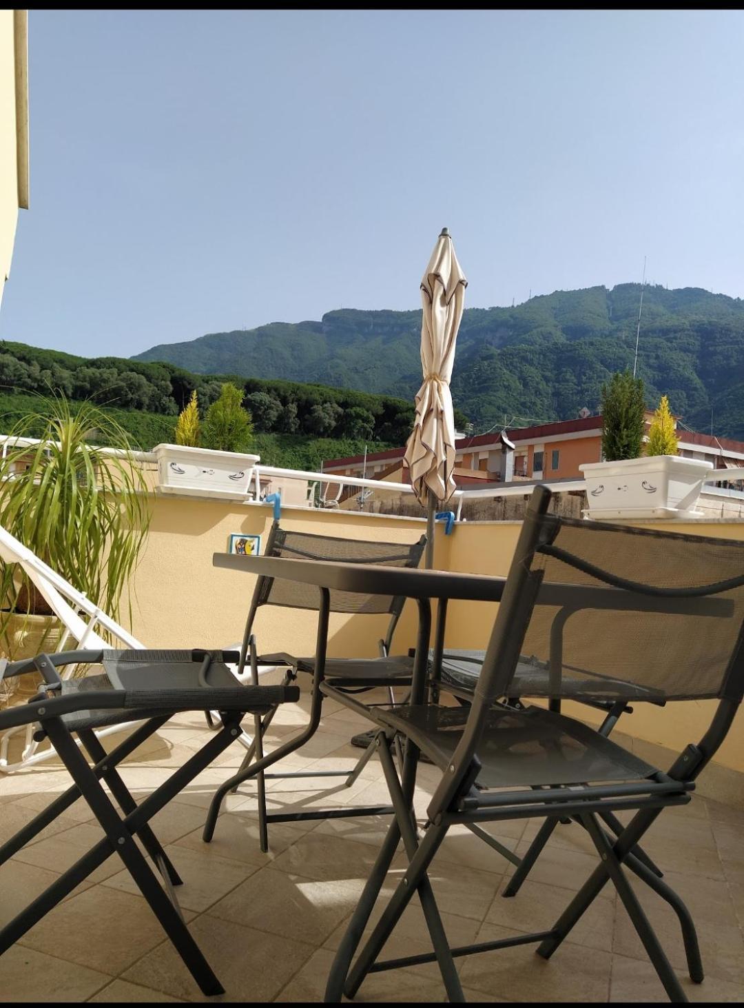 Montemare Apartment Кастеламаре ди Стабия Екстериор снимка
