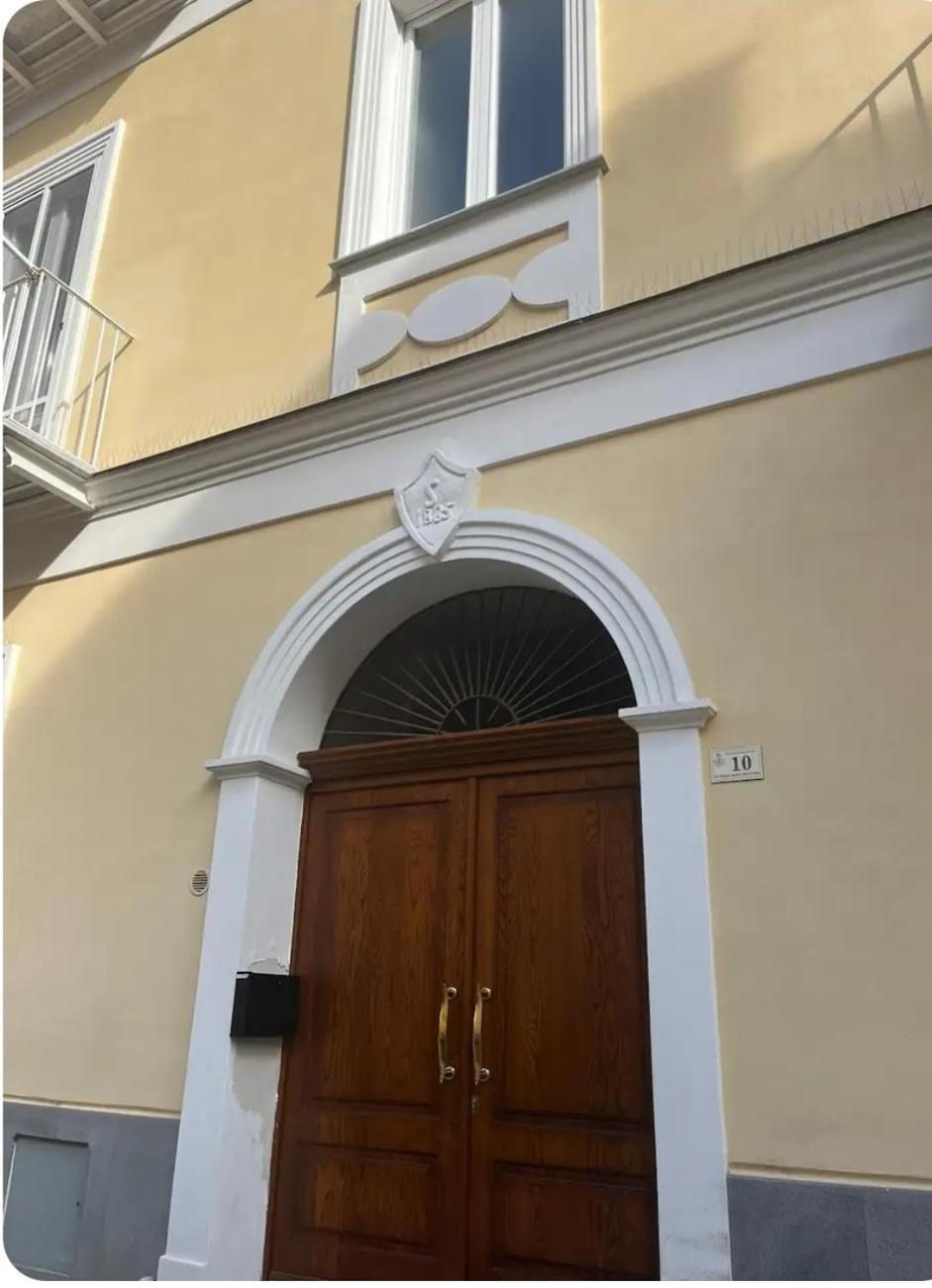 Montemare Apartment Кастеламаре ди Стабия Стая снимка